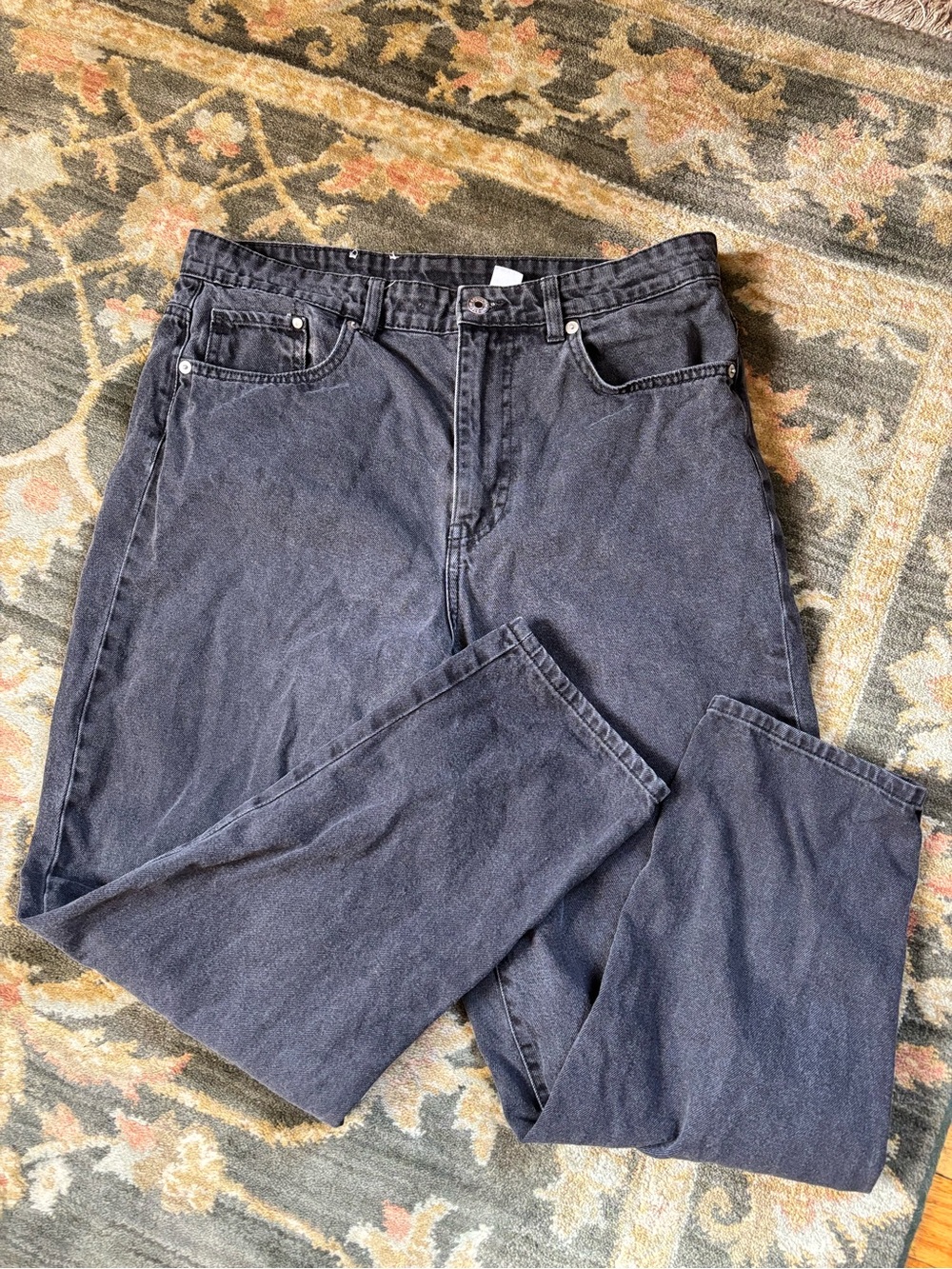 High Rise Ankle Mom Jeans